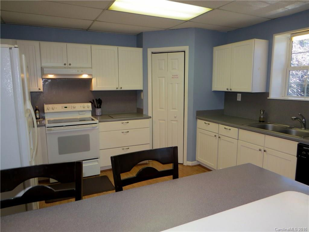 180 Sassafras Lane - Photo 17