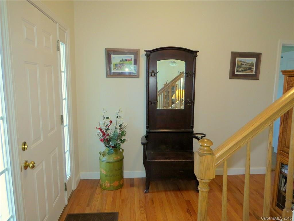 180 Sassafras Lane - Photo 3