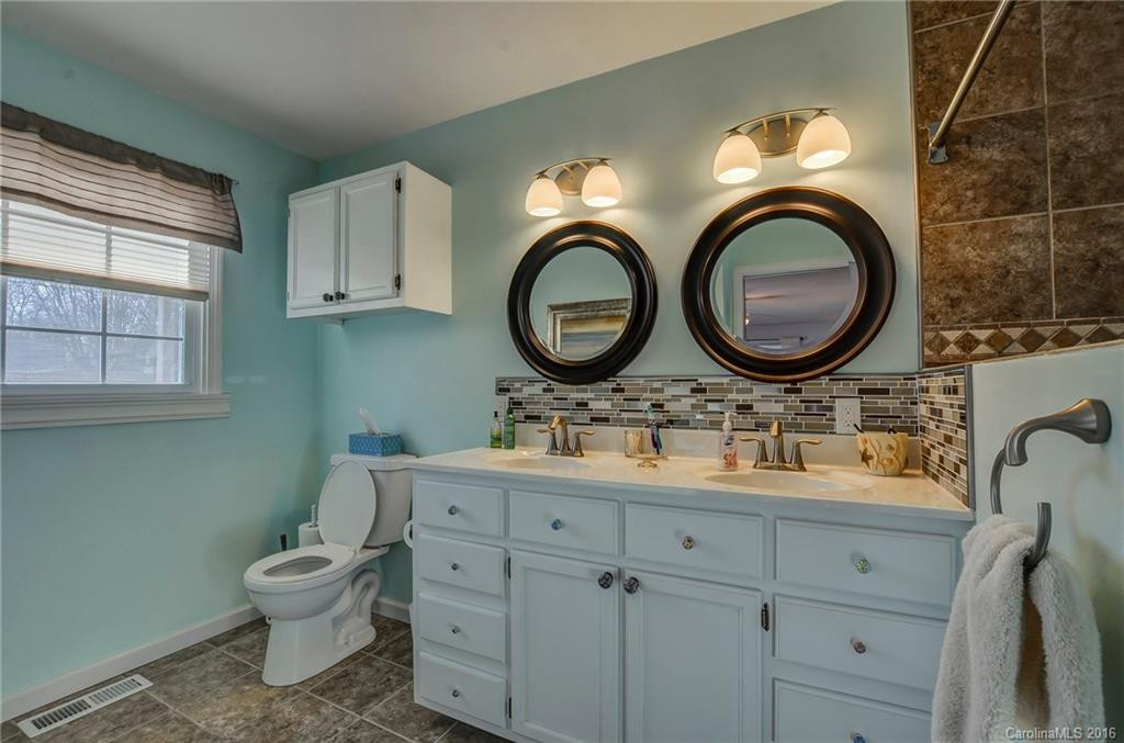 102 Tawn Drive - Photo 17