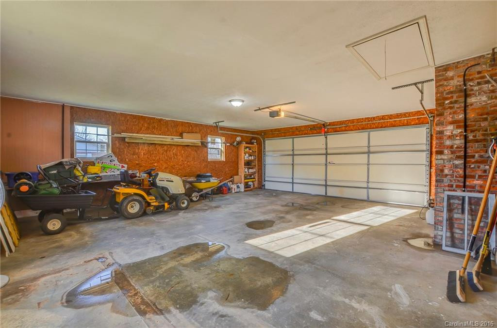 102 Tawn Drive - Photo 20