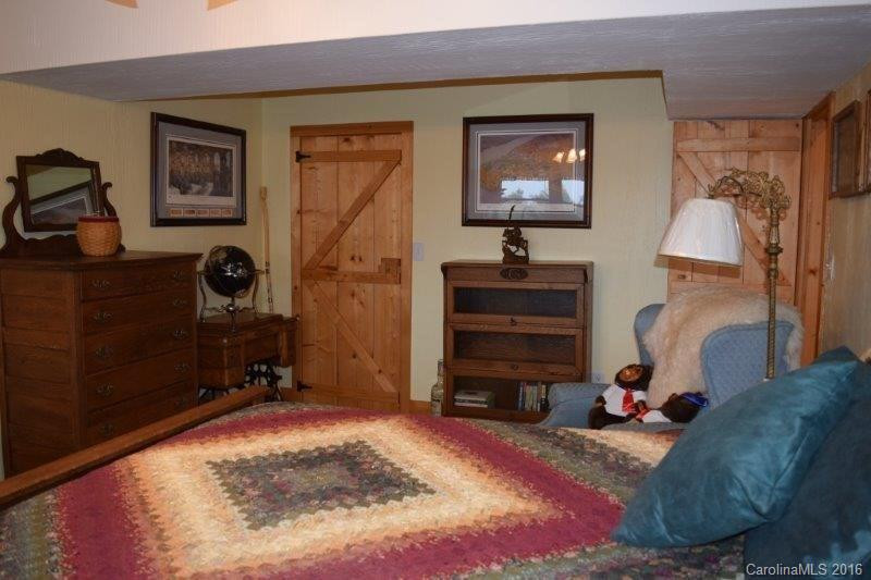 1477 Rixhaven Drive - Photo 17