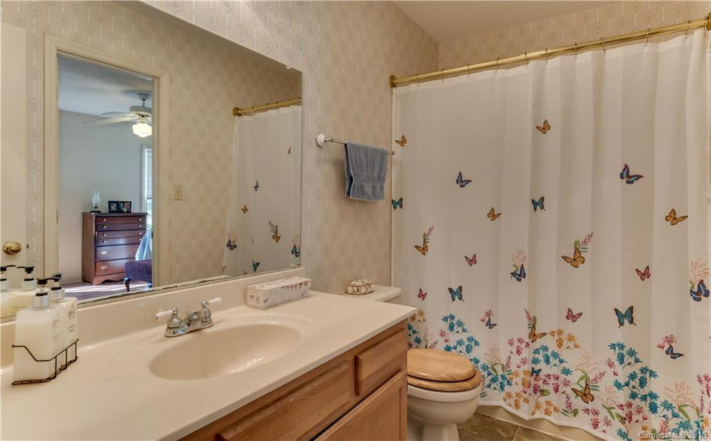 151 Woodland Hollow - Photo 12