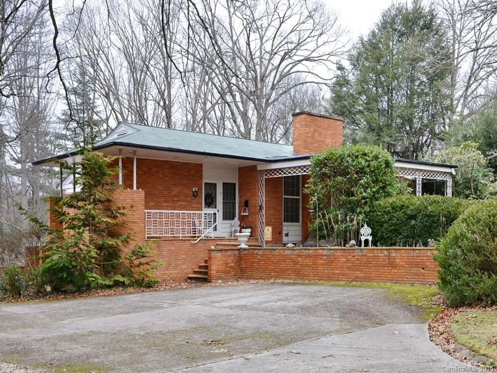 15 Eastwood Road #20