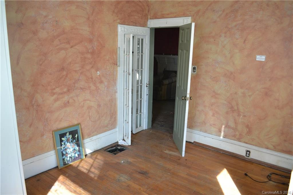 60 Coleman Avenue - Photo 3