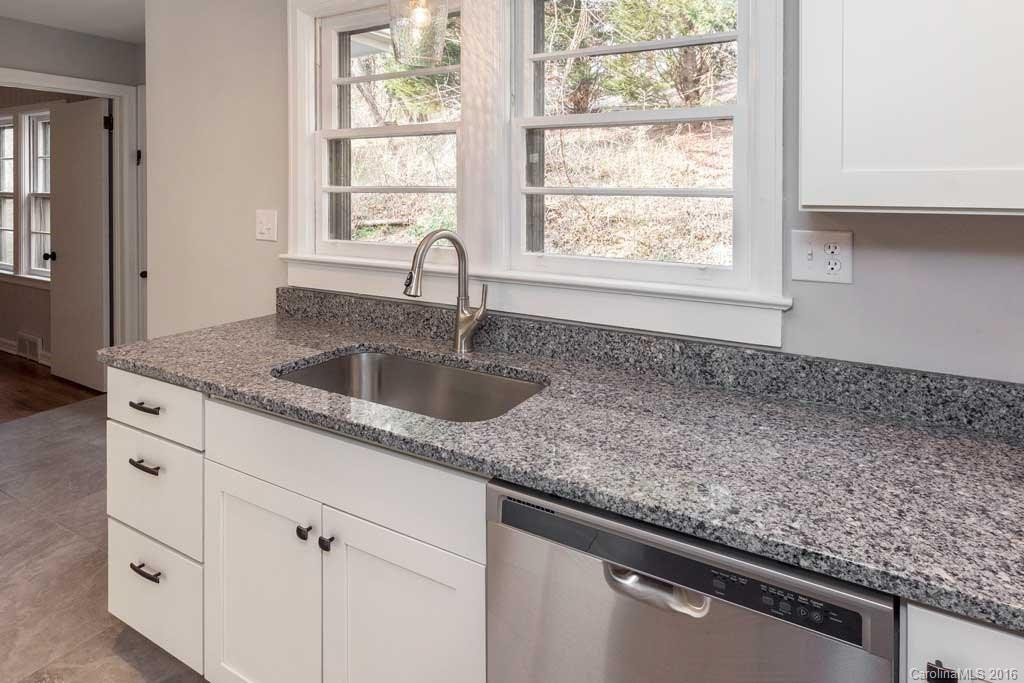 6 Pinecroft Place - Photo 11