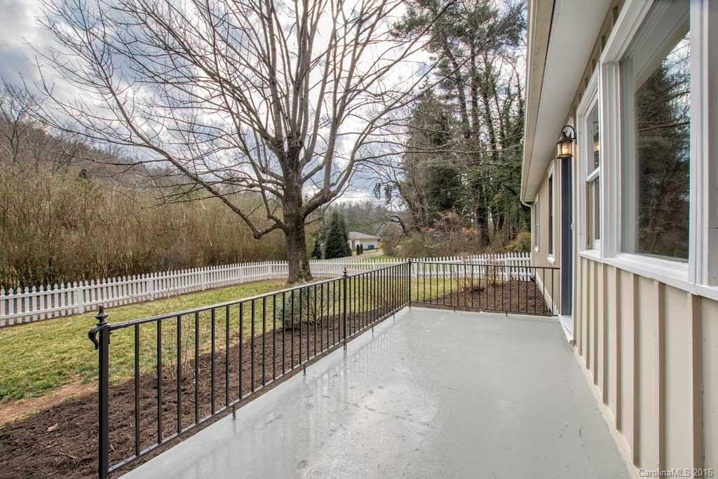 6 Pinecroft Place - Photo 4