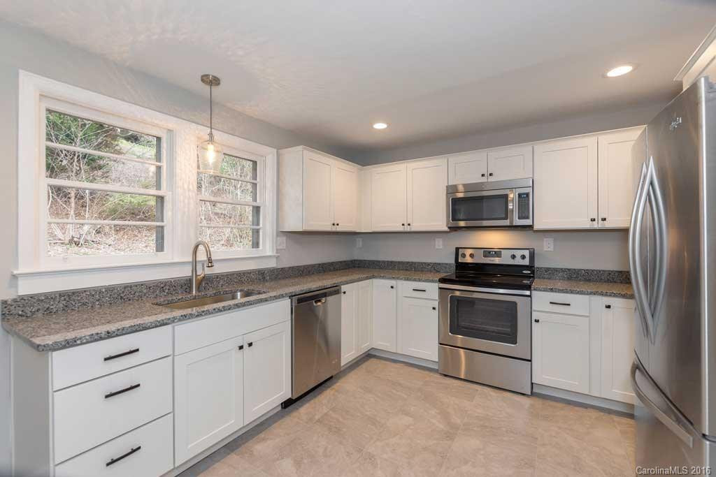 6 Pinecroft Place - Photo 9
