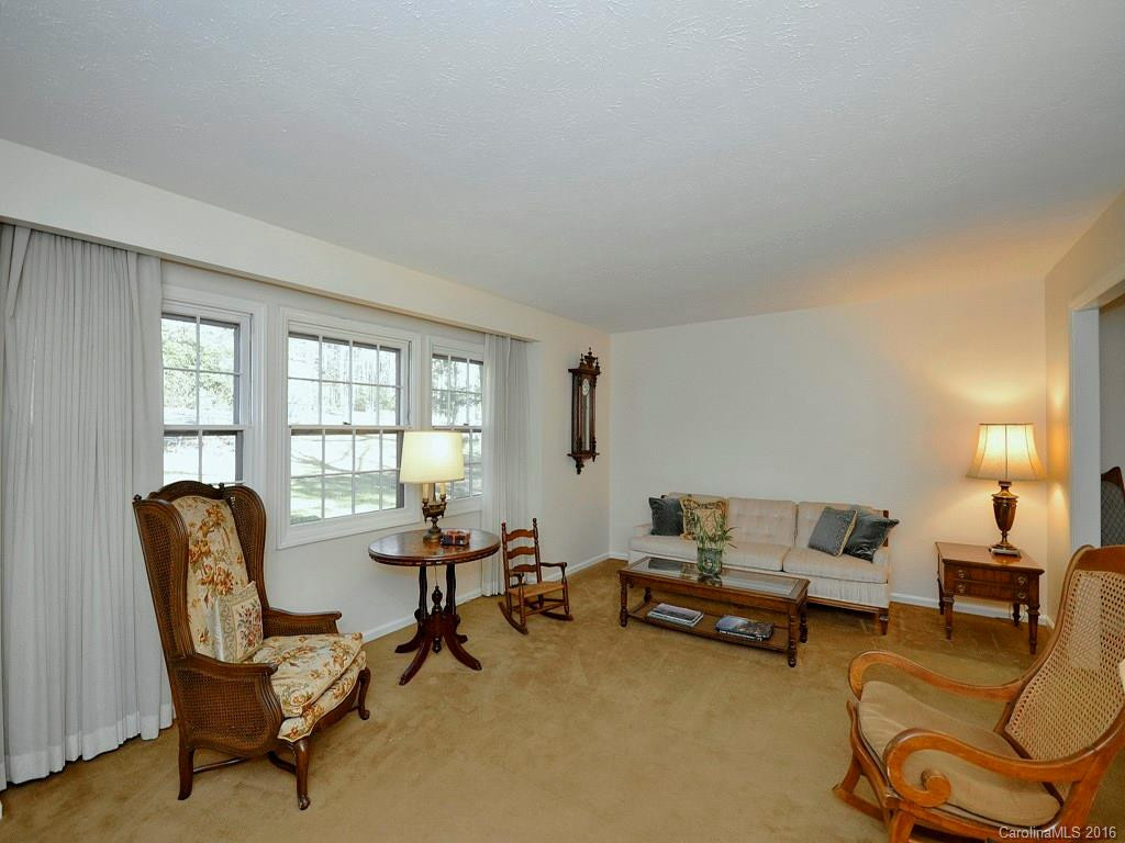 34 Spring Forest Circle - Photo 2