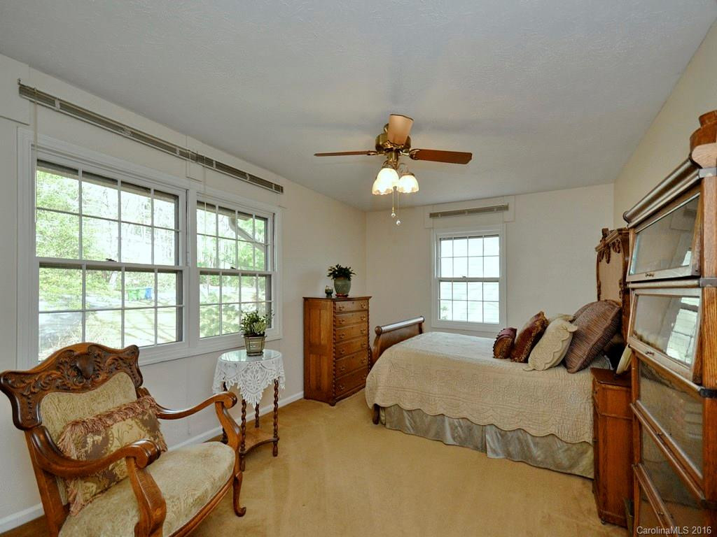 34 Spring Forest Circle - Photo 11