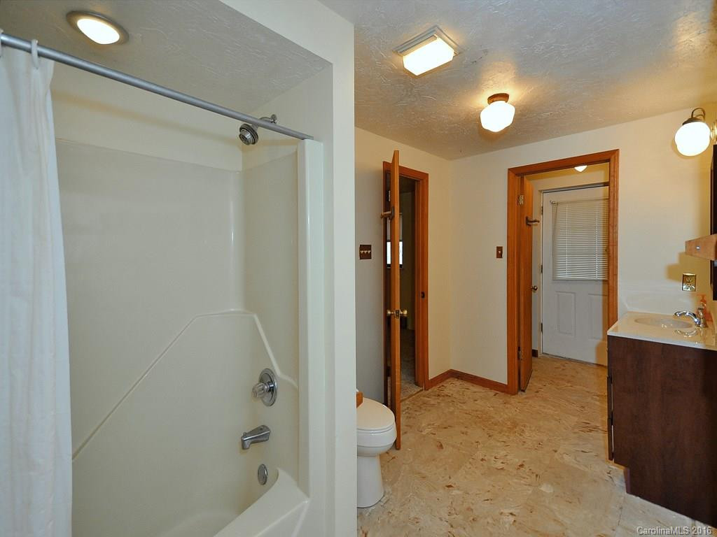 20 Sean Drive - Photo 17