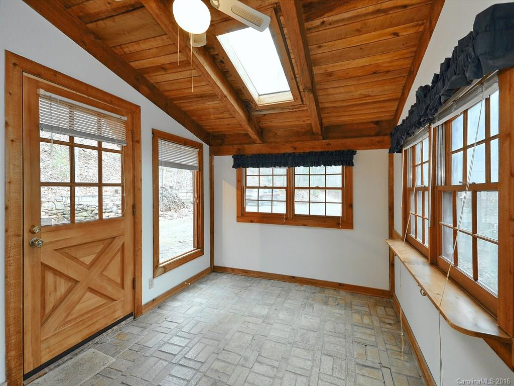 20 Sean Drive - Photo 6