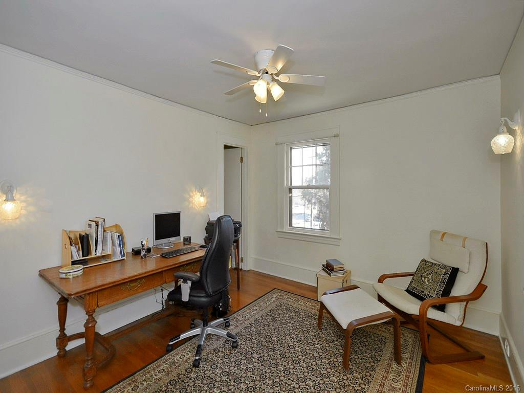 891 Hendersonville Road - Photo 13