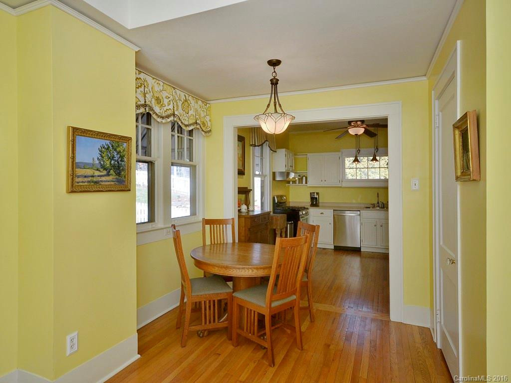 891 Hendersonville Road - Photo 9