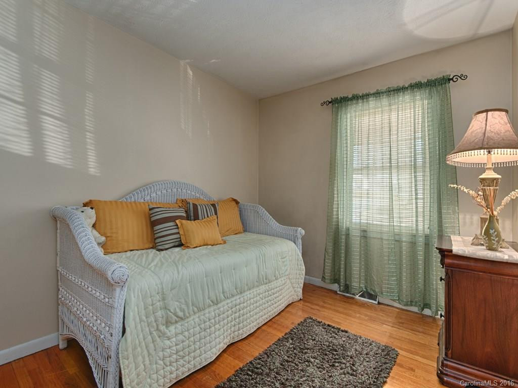 22 Waters Road - Photo 13