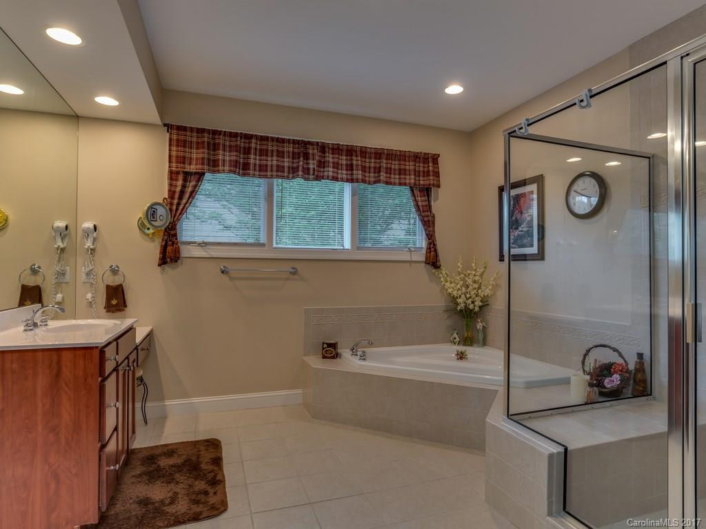 23 Wild Flower Hollow - Photo 13