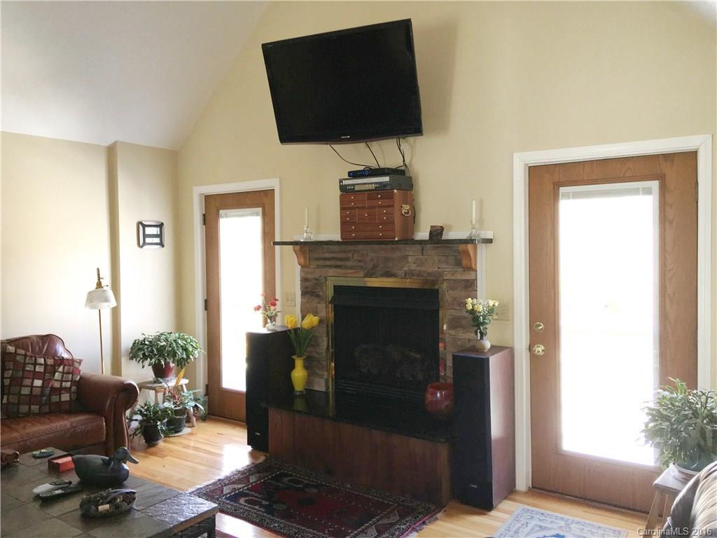 26 Penny Lane - Photo 4