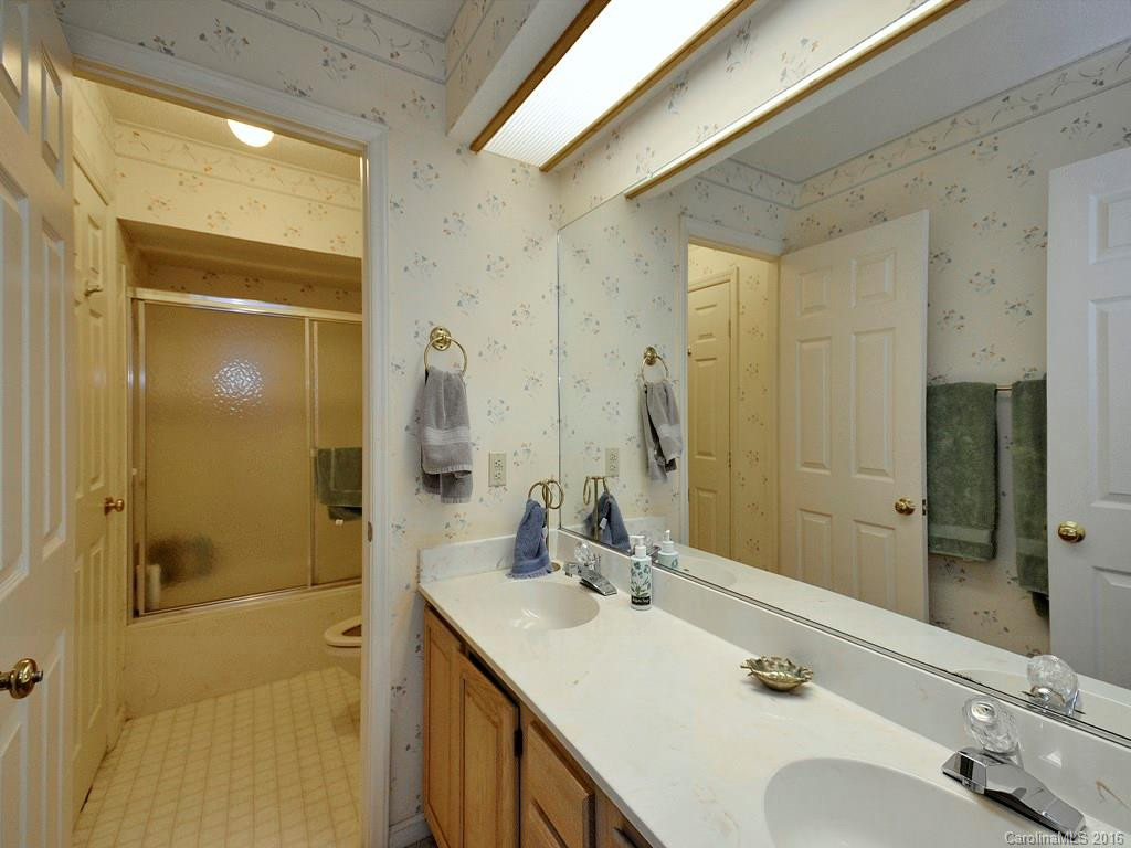 120 Beaver Ridge Road #- - Photo 14