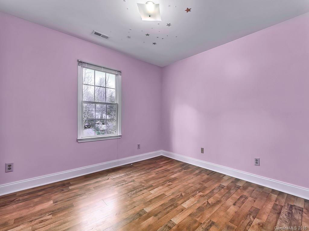 47 Royal Oaks Road - Photo 13