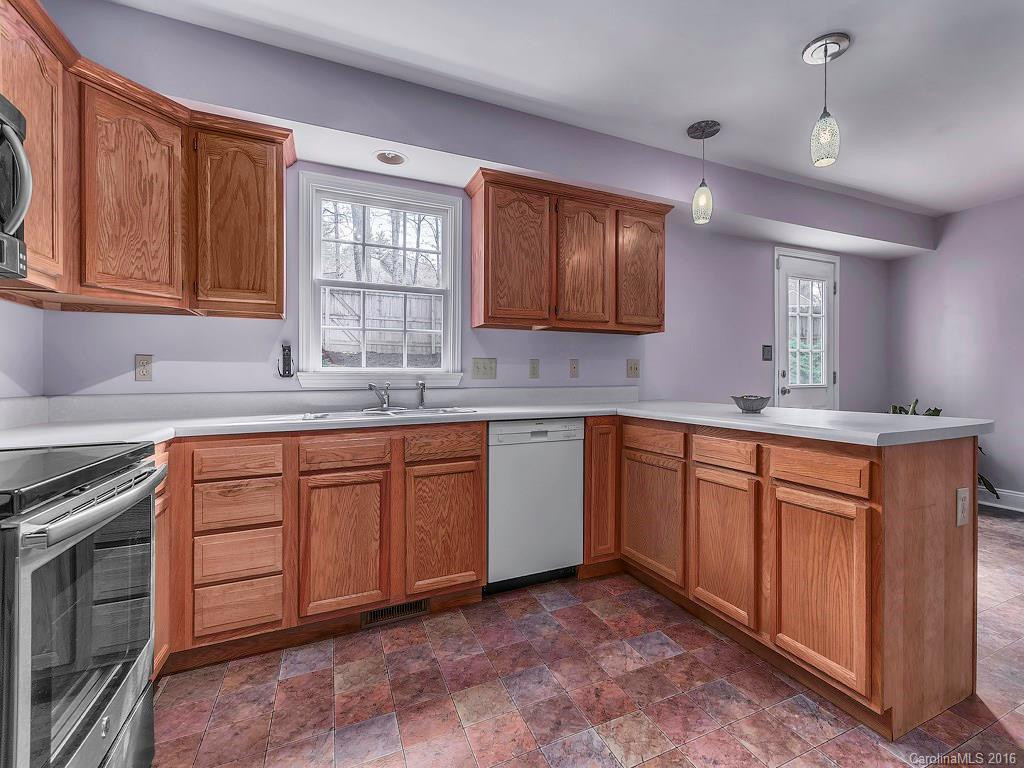 47 Royal Oaks Road - Photo 7