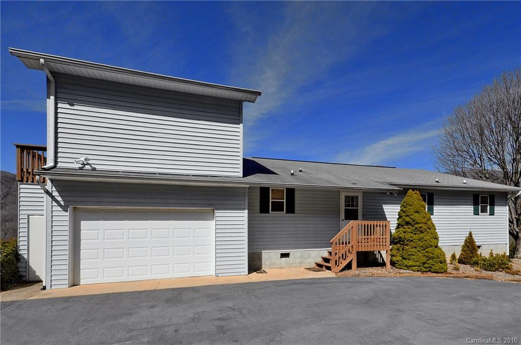 144 Skyway Drive - Photo 2