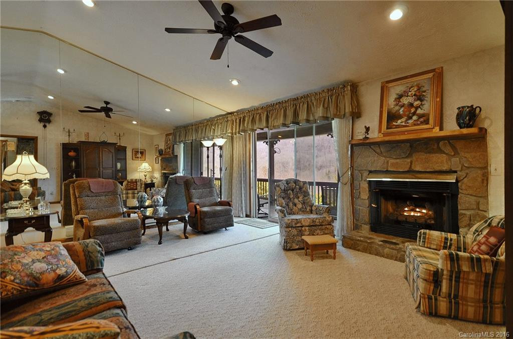 144 Skyway Drive - Photo 5