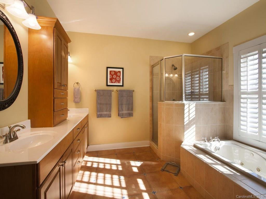 206 Fairway Falls Road - Photo 14