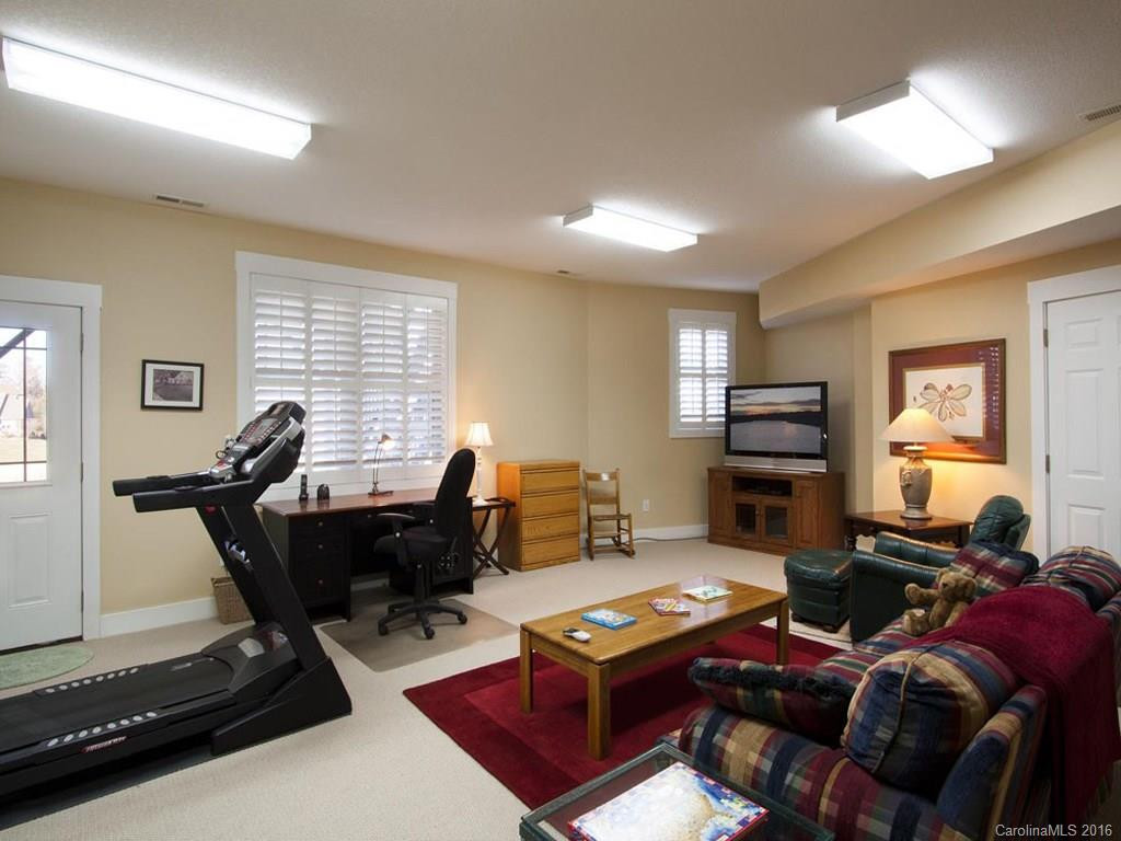 206 Fairway Falls Road - Photo 18