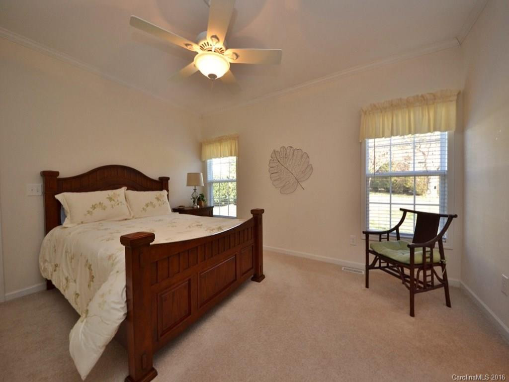 34 Middle Street - Photo 11