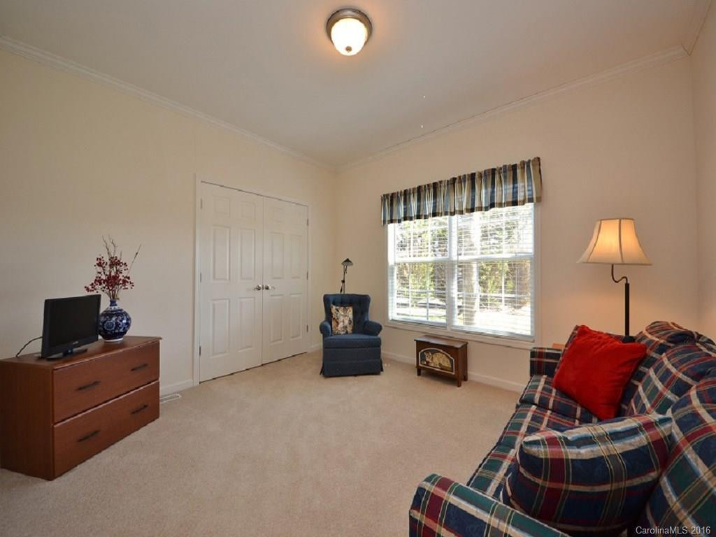 34 Middle Street - Photo 13