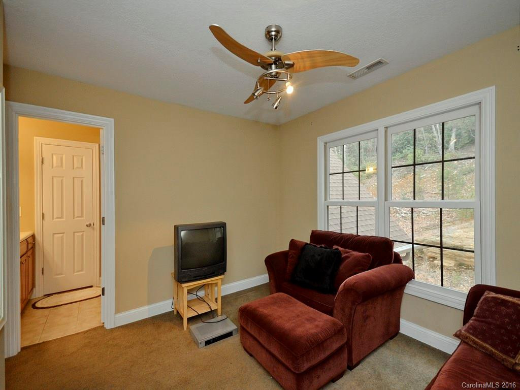 61 Mcintyre Drive - Photo 22