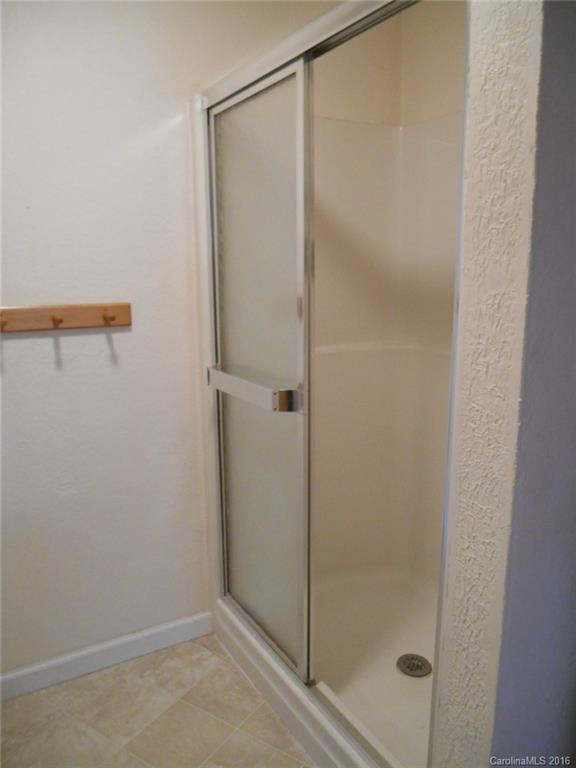 12 Hollyridge Lane - Photo 18