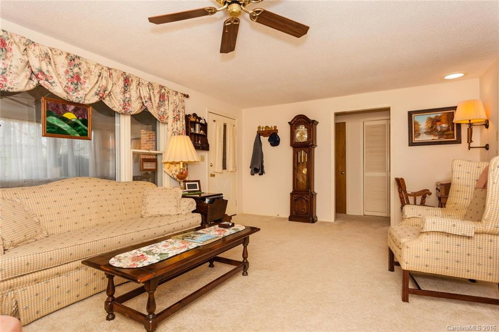 111 Still Meadow Drive - Photo 3