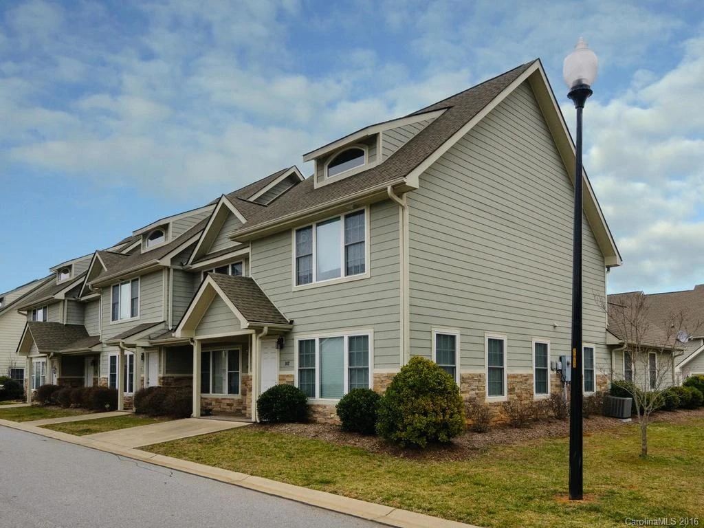 102 Rotunda Circle #605