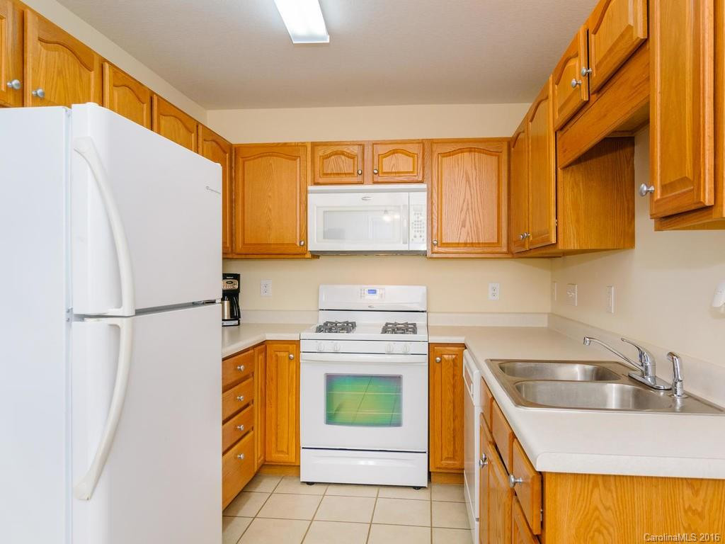 102 Rotunda Circle #605 - Photo 11