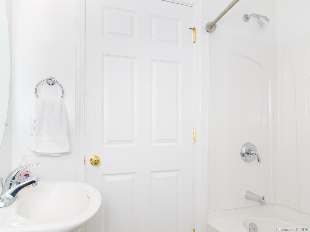 102 Rotunda Circle #605 - Photo 20