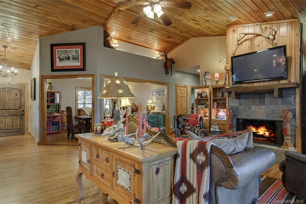 652 Williamson Creek Road - Photo 3