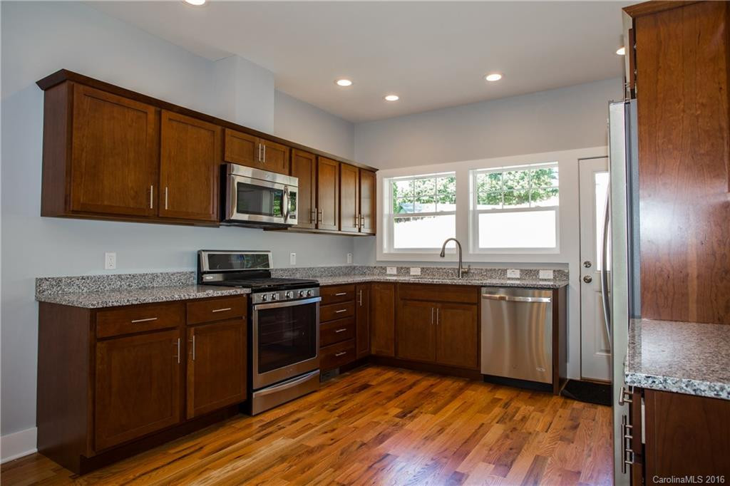 163 Sand Hill Road - Photo 6