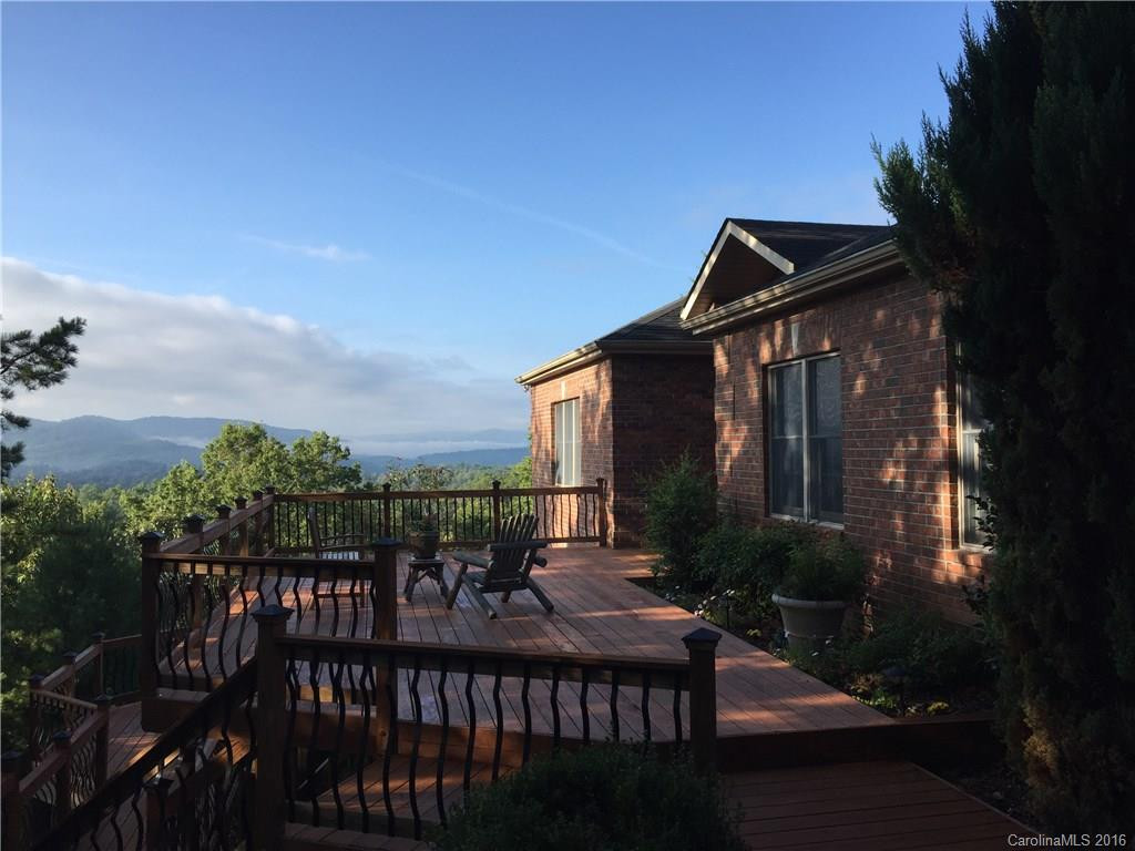 21 Masters Crest Drive
