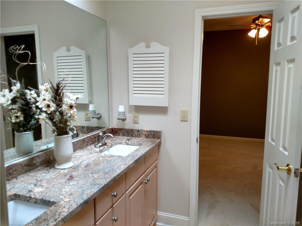21 Masters Crest Drive - Photo 4