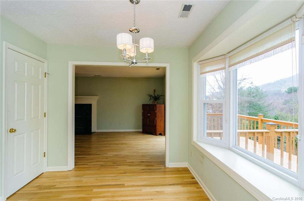 11 Fox Lair Court - Photo 13