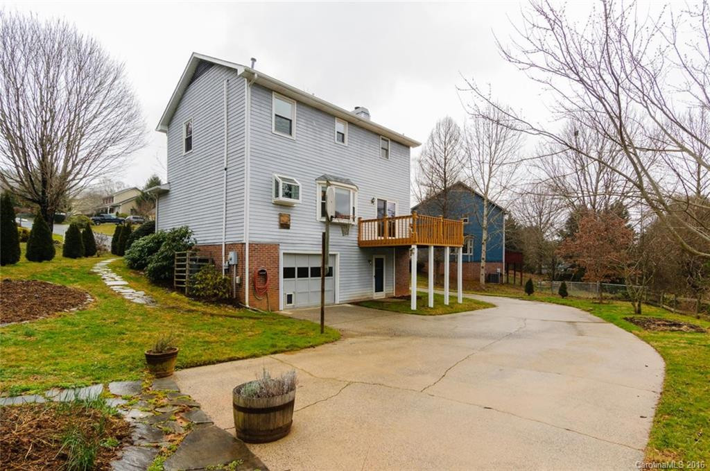 11 Fox Lair Court - Photo 23