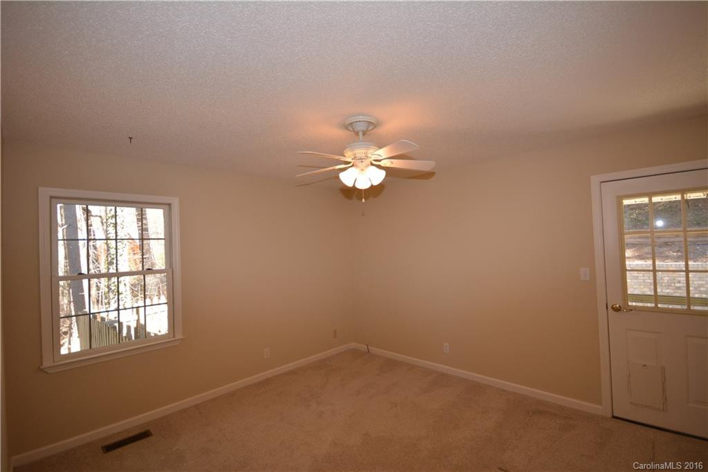 16 Foothills Road - Photo 14