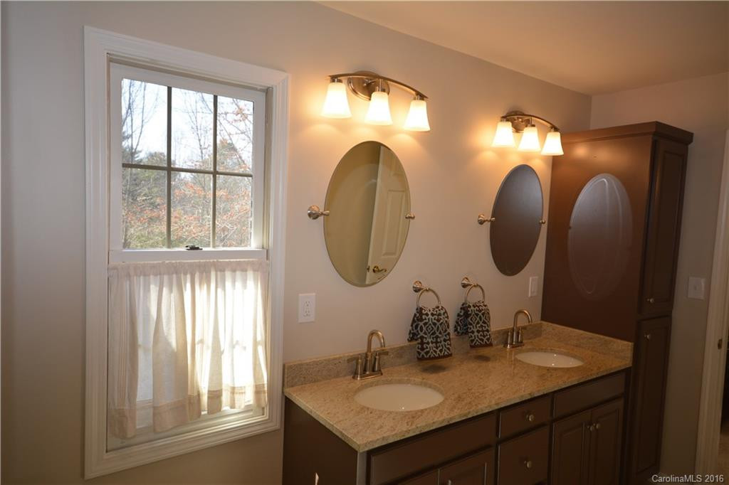 16 Foothills Road - Photo 9