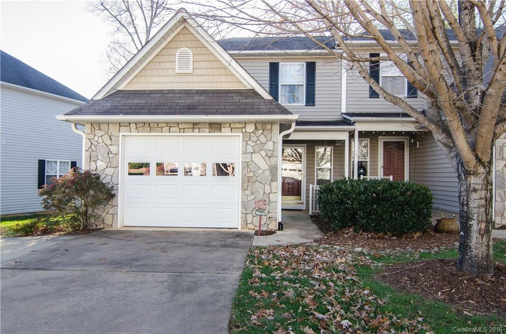 16 Willowick Drive #16