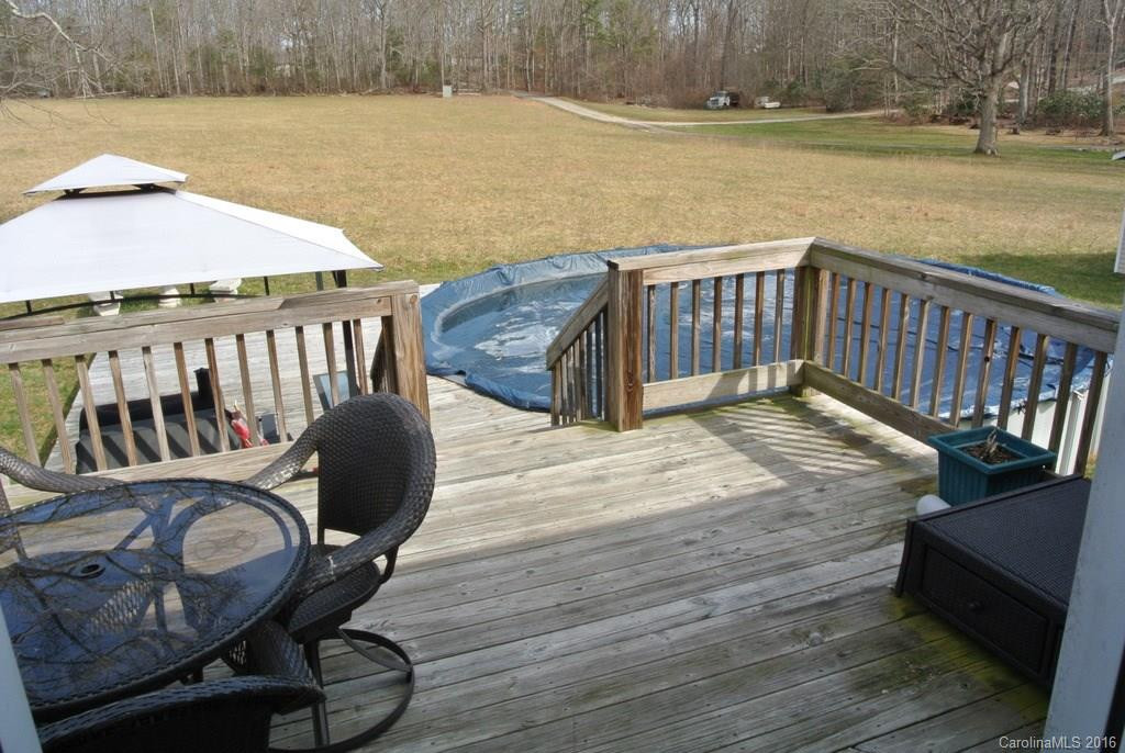 10 Comer Drive - Photo 15
