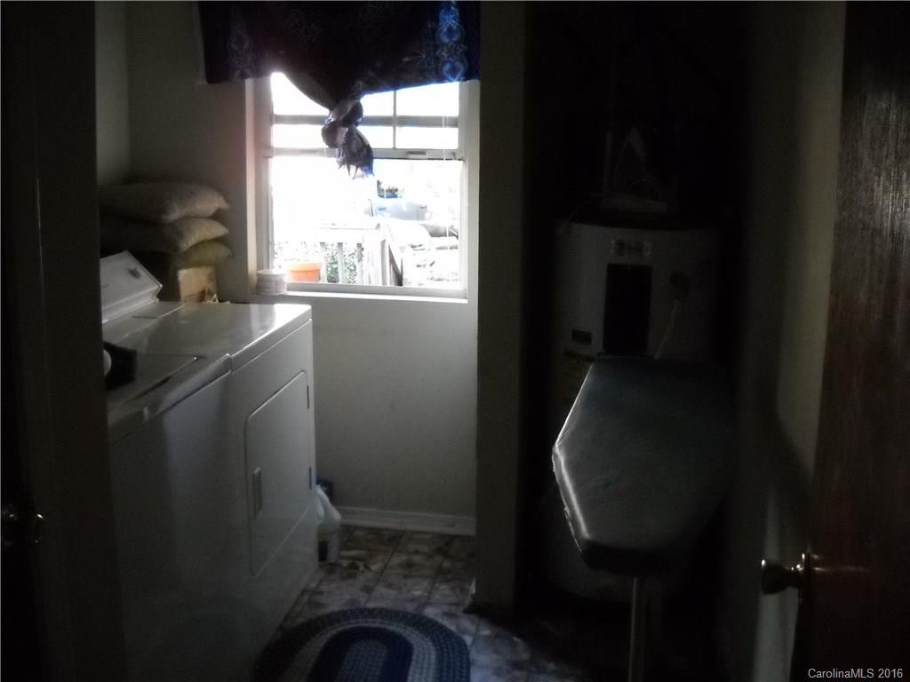 79 Carroll Avenue - Photo 13