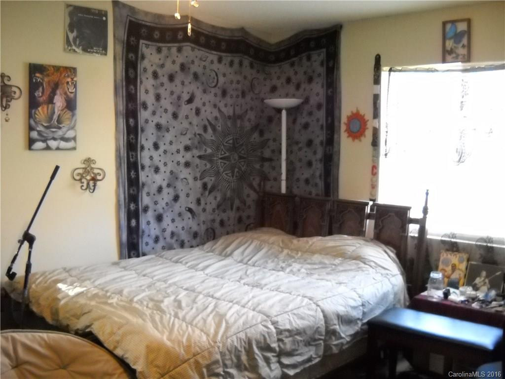 79 Carroll Avenue - Photo 8