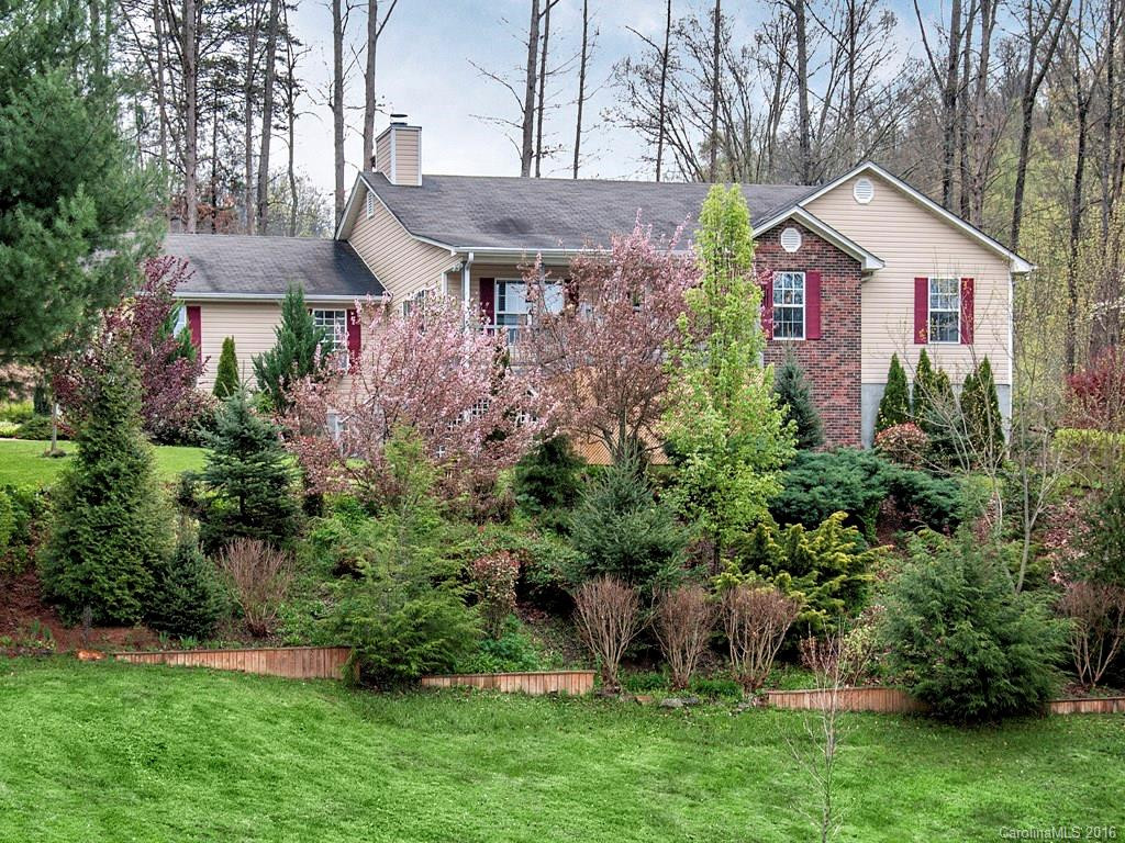 376 Meadow Creek Drive