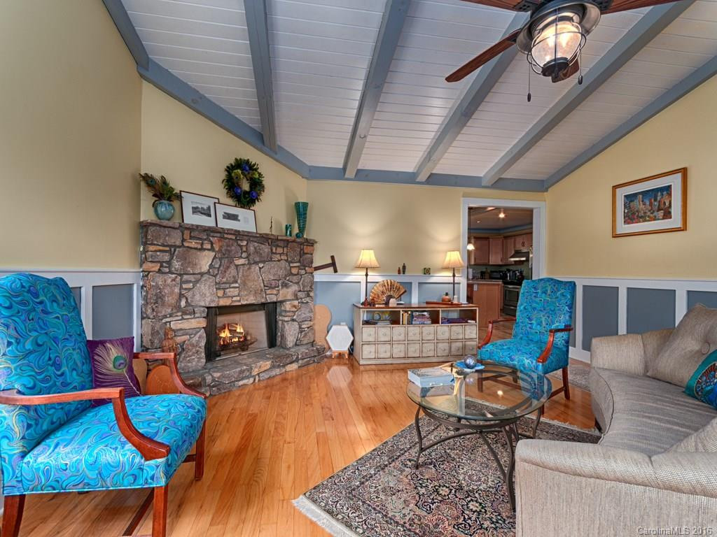 376 Meadow Creek Drive - Photo 5