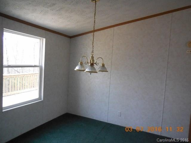 20 Howell Road - Photo 5